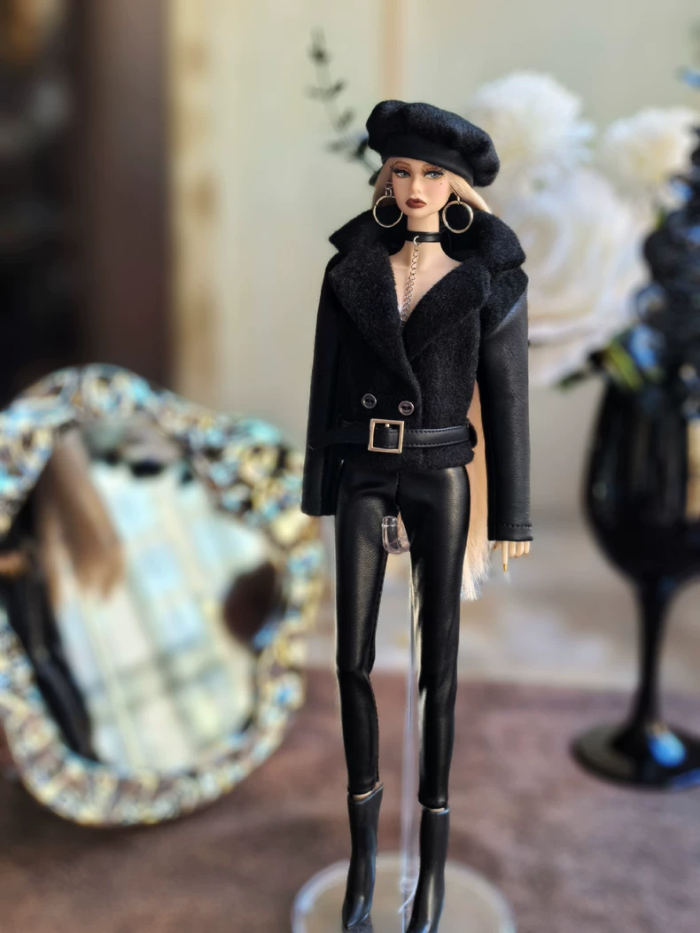 Luxury 1/6 BJD Outfit: Premium Black Wool & PU Leather Ensemble w/ Hat & Accessories - Image 3