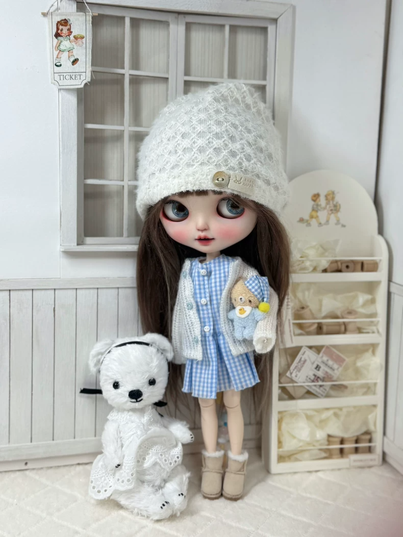 Charming Blythe Doll Outfit: Cozy Knit Hat & Scarf with Blue Checkered Dress – Custom Fit for OB22 & OB24 - Image 3