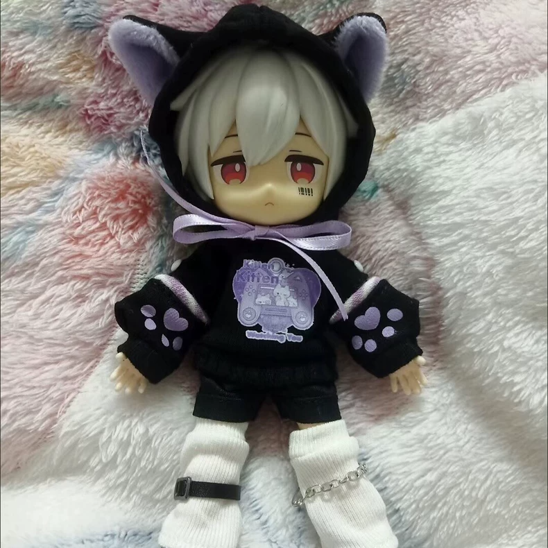 Adorable OB11 Doll Kitty Outfit – Plush Hoodie & Leg Warmers with Paw Prints | Stylish 12-Inch Doll Fashion - Image 4