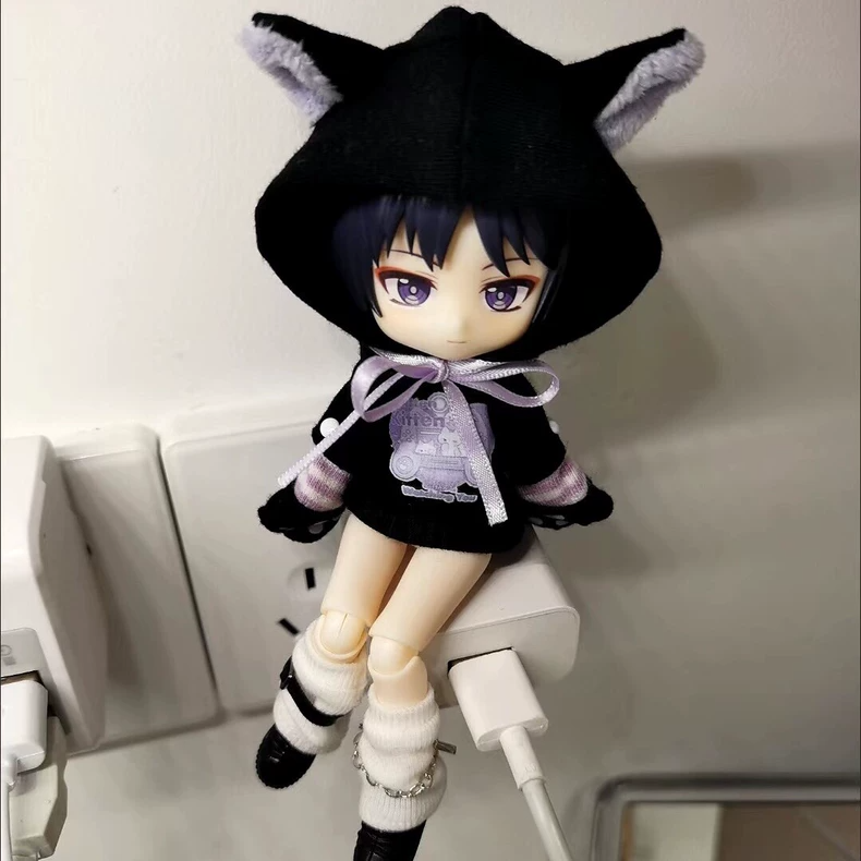 Adorable OB11 Doll Kitty Outfit – Plush Hoodie & Leg Warmers with Paw Prints | Stylish 12-Inch Doll Fashion - Image 5