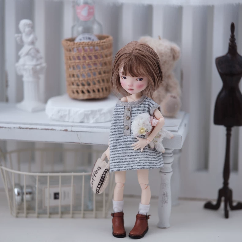 Minimalist Gray & White Striped BLYTHE Doll Outfit – Elegant, Versatile & High-Quality Knit Dress - Image 1