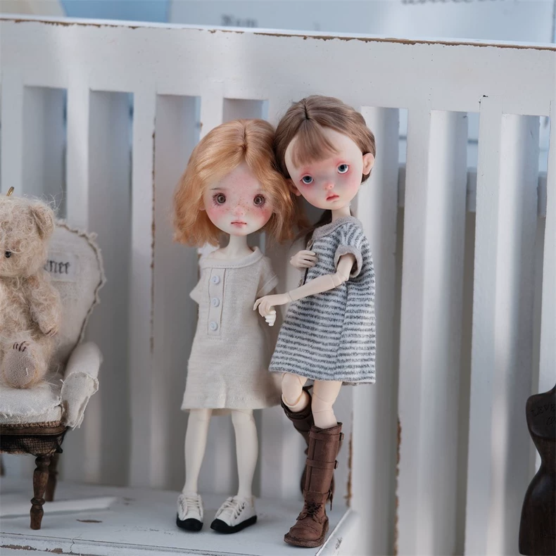 Minimalist Gray & White Striped BLYTHE Doll Outfit – Elegant, Versatile & High-Quality Knit Dress - Image 7