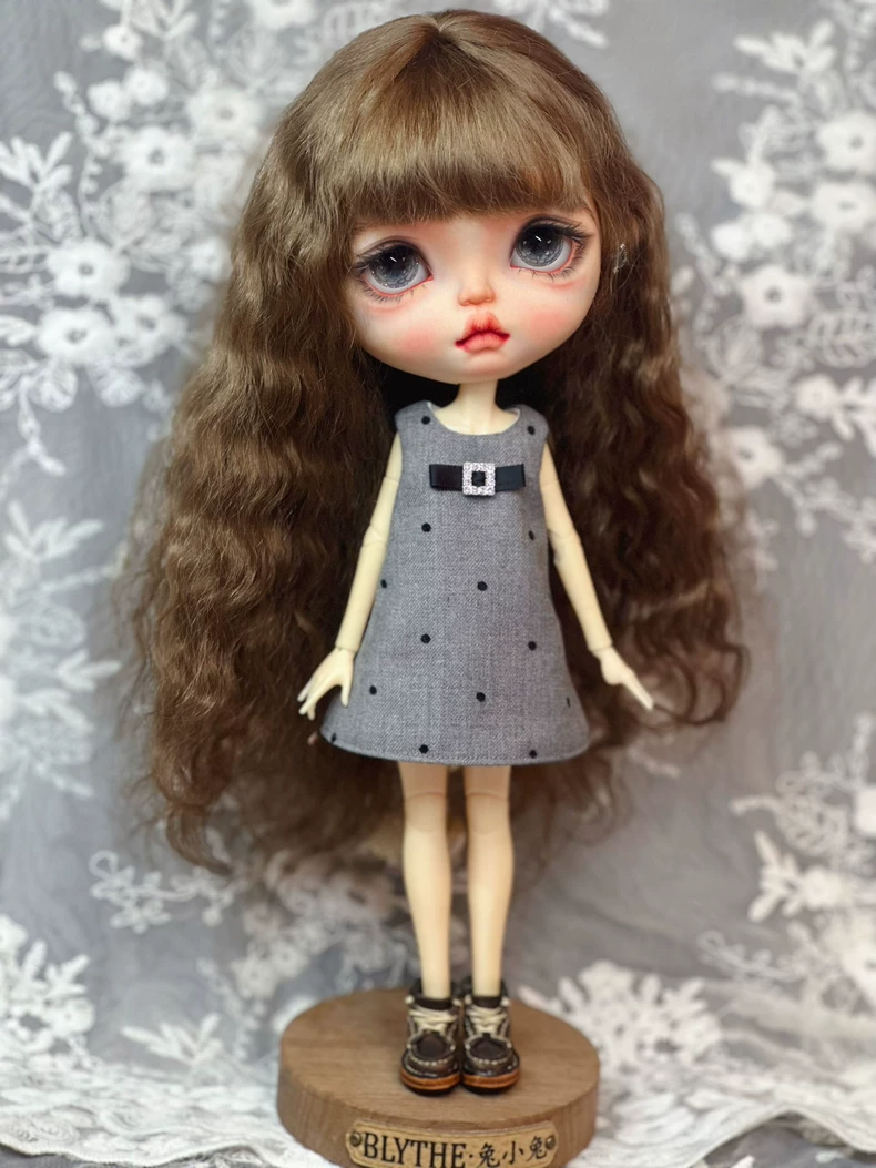 Charming Polka Dot Blythe Doll Dress – Elegant A-Line Outfit for ob24 Dolls - Image 7