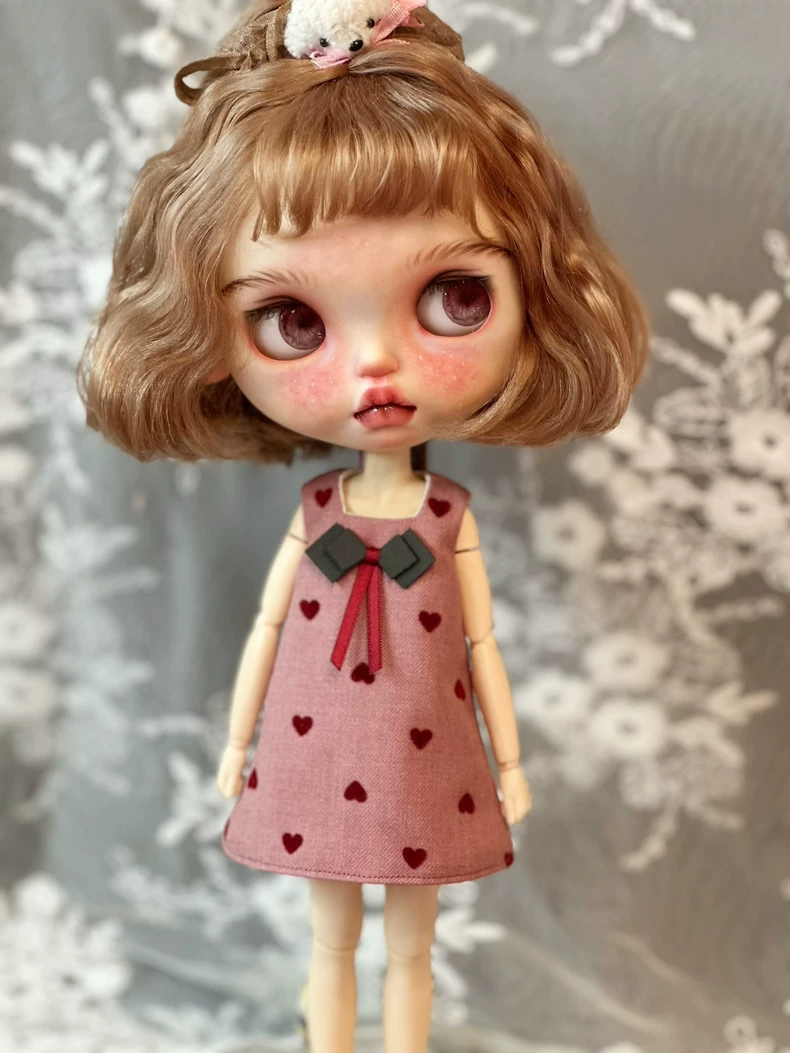 Charming Heart-Pattern Blythe Doll Dress - Soft Cotton, Elegant Design, Perfect Fit for Ob24 & Az Body Dolls - Image 5
