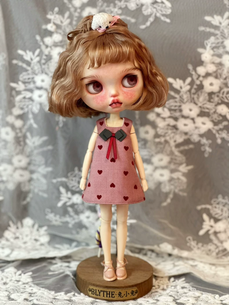 Charming Heart-Pattern Blythe Doll Dress - Soft Cotton, Elegant Design, Perfect Fit for Ob24 & Az Body Dolls - Image 6