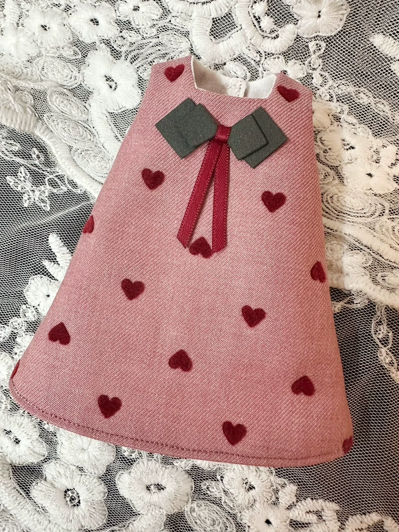 Charming Heart-Pattern Blythe Doll Dress - Soft Cotton, Elegant Design, Perfect Fit for Ob24 & Az Body Dolls - Image 8