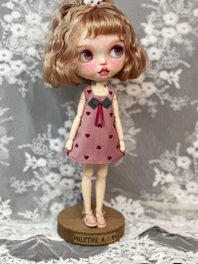 Charming Heart-Pattern Blythe Doll Dress - Soft Cotton, Elegant Design, Perfect Fit for Ob24 & Az Body Dolls - Image 9
