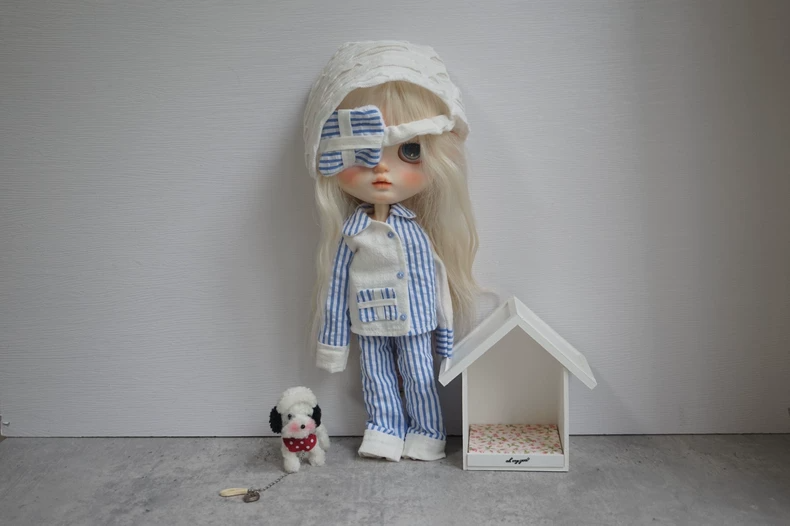 Charming Blue & White Hospital-Themed Blythe Doll Outfit – OB22 & OB24, Premium Cotton, Eye Mask & Hat Included - Image 2