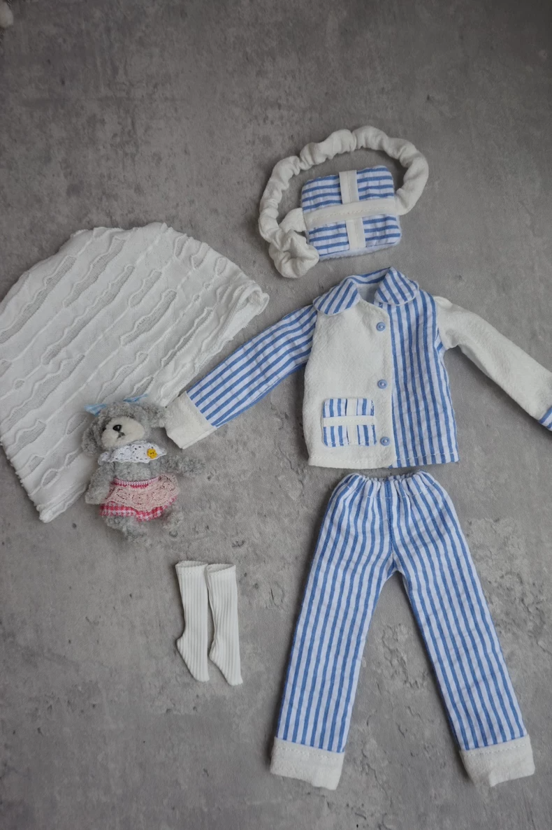 Charming Blue & White Hospital-Themed Blythe Doll Outfit – OB22 & OB24, Premium Cotton, Eye Mask & Hat Included - Image 5