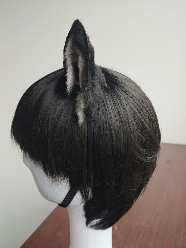 Lifelike Wolf Ears Headband – Plush Handmade Cosplay - Image 6