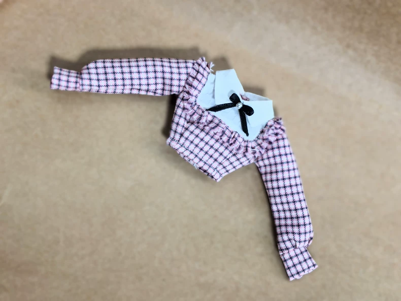 Elegant Pink & Black Plaid Blythe Outfit Set with Blouse, Gold Belt & Earrings - Image 5