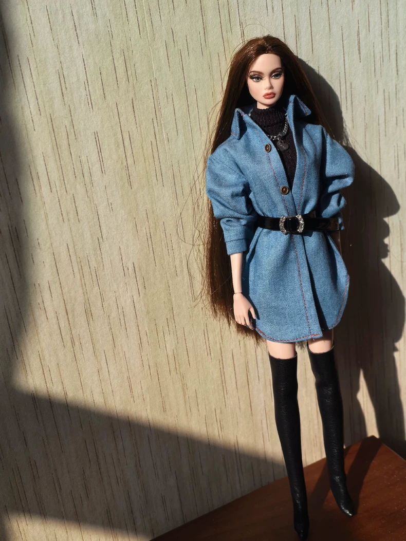 Stylish Denim & Leather BJD 1/6 Doll Outfit Set for Barbie/Mezco - Fashionable Layered Look - Image 2