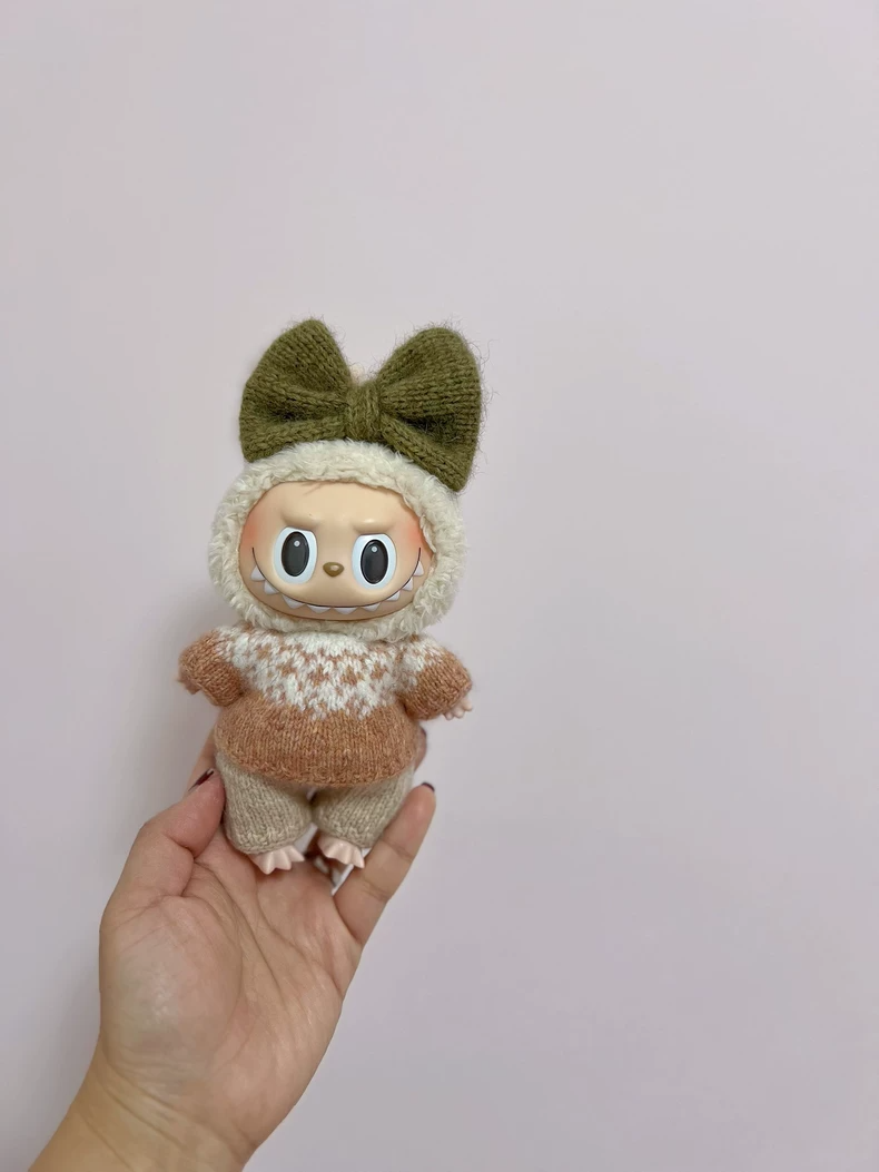 Adorable Labubu Doll Outfits – Cozy Knit Sweaters, Bows & Pants – Stylish & Warm - Image 1