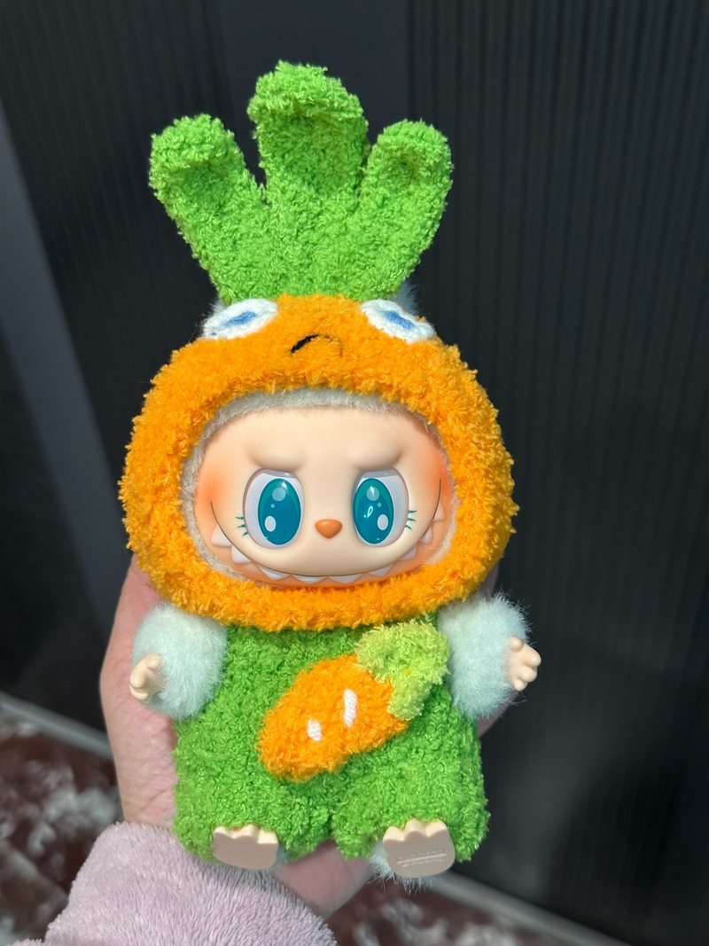 Whimsical LABUBU Carrot Costume – Soft Plush Kawaii Doll Outfit for Play & Collectors - Image 1