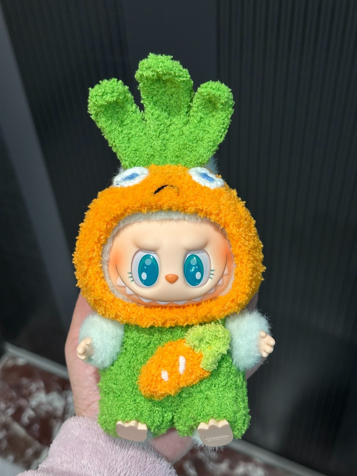 Whimsical LABUBU Carrot Costume – Soft Plush Kawaii Doll Outfit for Play & Collectors - Image 2