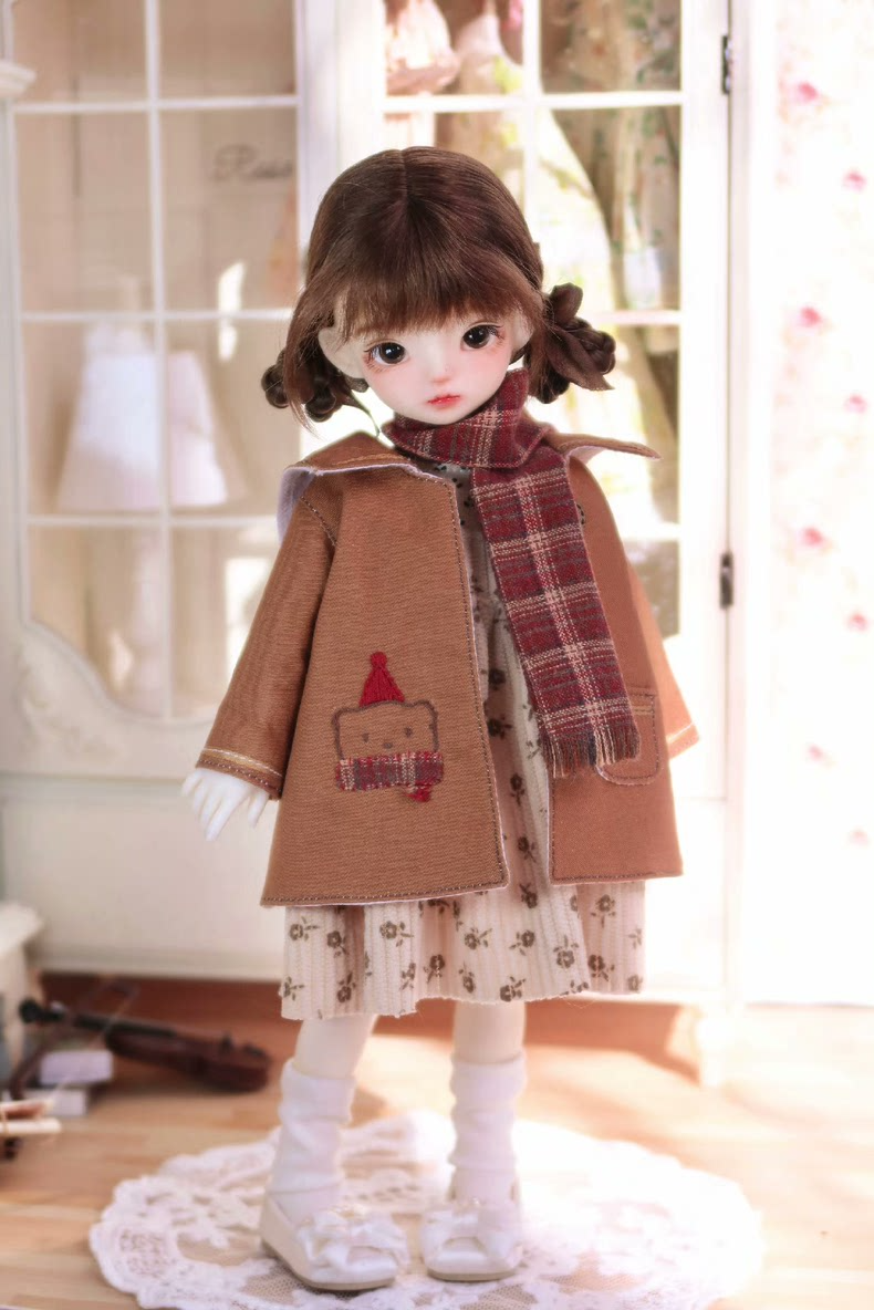 Charming 1/6 BJD Doll Outfit: Elegant Coat, Dress, Scarf & Accessories for Customization - Image 7