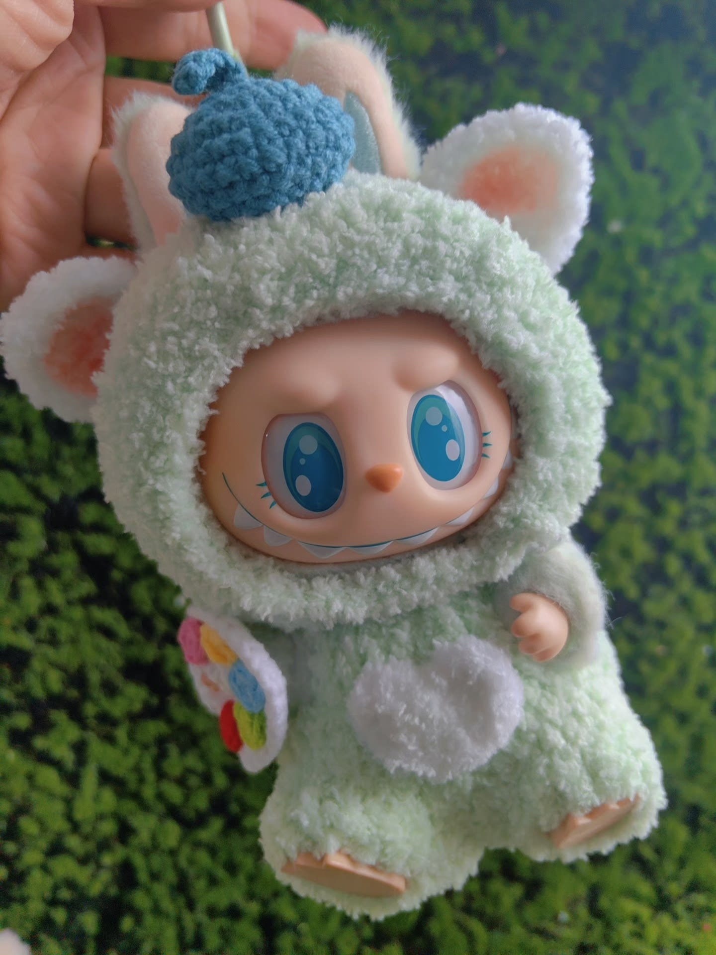 Adorable Labubu Plush Outfit Set – Spring-Themed Hat & Pants for POP MART Collectibles - Image 5
