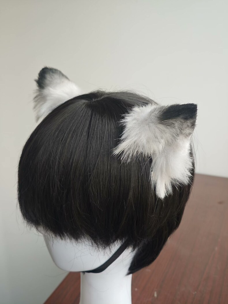 Handmade Wolf Ears Headband – Realistic Plush Cosplay - Image 2