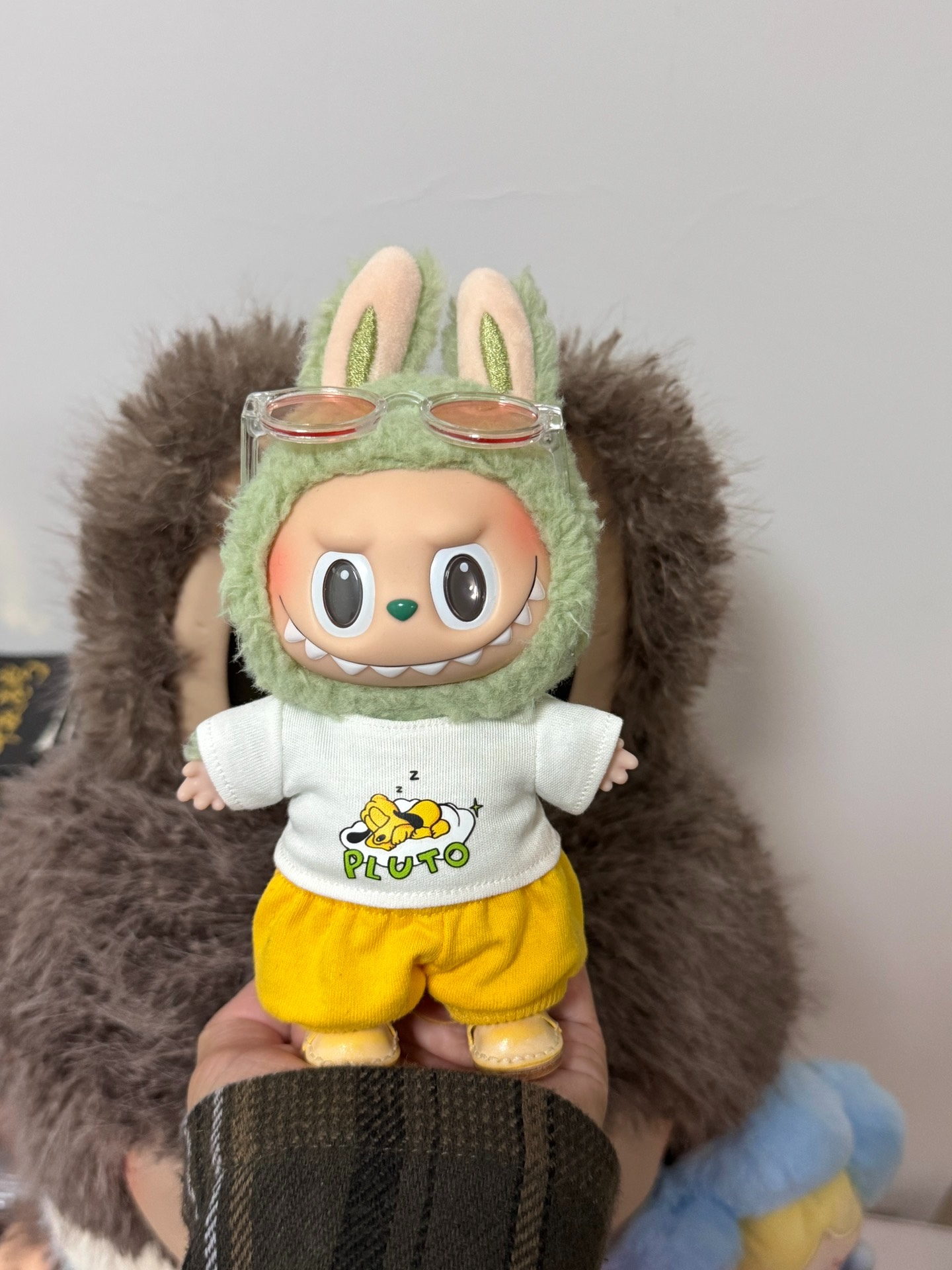 Vibrant Yellow & White Labubu Collectible Art Toy Outfit – Playful & Durable Plush Design - Image 1