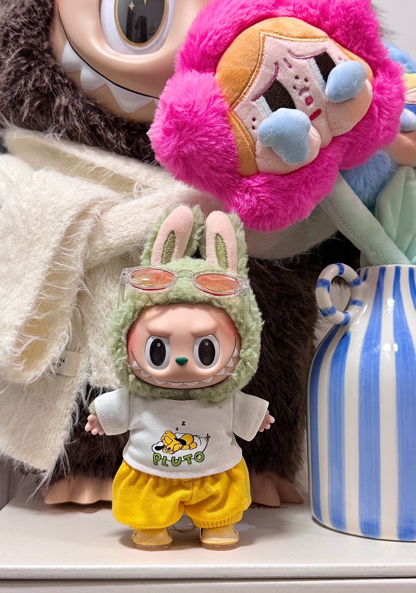Vibrant Yellow & White Labubu Collectible Art Toy Outfit – Playful & Durable Plush Design - Image 6