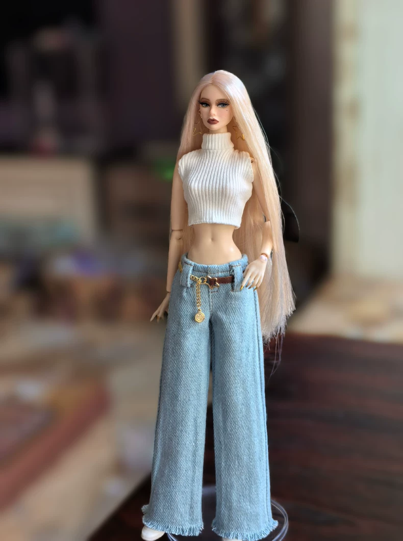 Stylish 1/6 Scale Doll Outfit: Denim Jacket, Jeans & Accessories for Barbie – Premium Quality & Versatile Look - Image 2