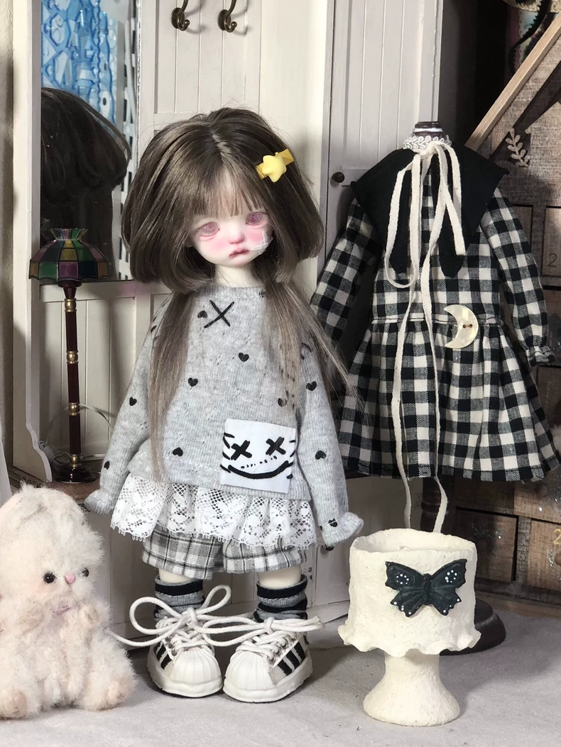 Handmade Blythe Doll Outfit: Smiley Tee & Plaid Shorts Set w/ Bag for Akagi Short-Fat & OB Dolls - Image 6