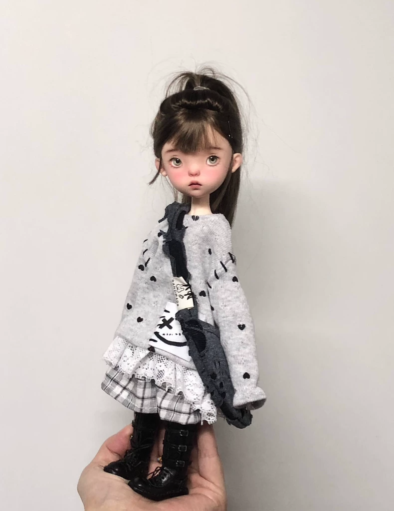 Handmade Blythe Doll Outfit: Smiley Tee & Plaid Shorts Set w/ Bag for Akagi Short-Fat & OB Dolls - Image 9