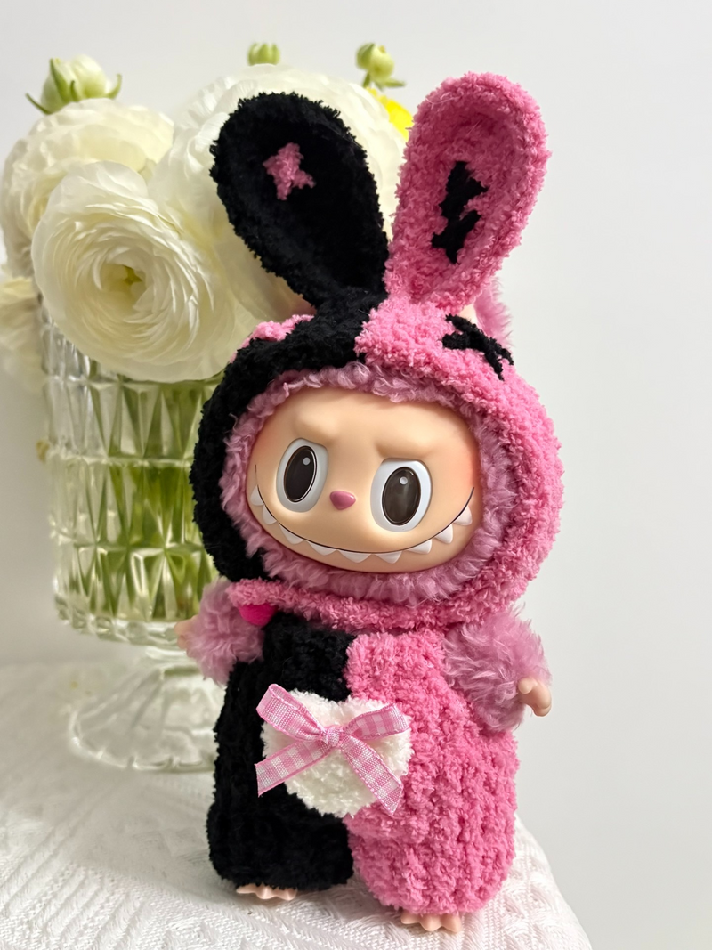 Custom Labubu Bunny Outfit: Pink & Black Two-Tone Plush Doll Ensemble for Collectors - Image 3