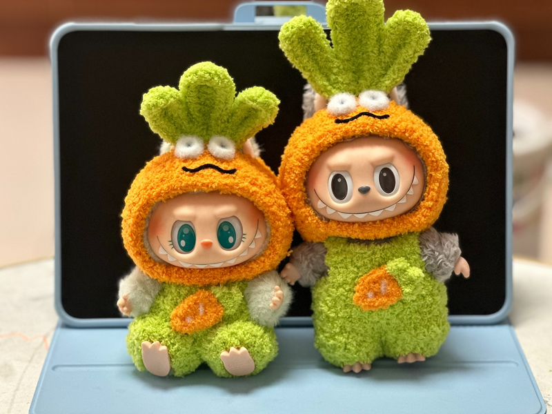 Whimsical Carrot Labubu Doll – Vibrant Plush Collectible for Fun & Play - Image 2