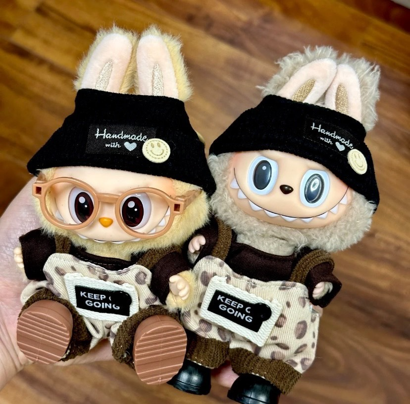 Charming Labubu Doll Outfit: Cozy Hat, Stylish Top & Adorable Leopard Print Overalls - Image 1