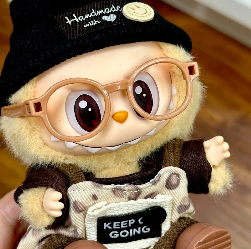 Charming Labubu Doll Outfit: Cozy Hat, Stylish Top & Adorable Leopard Print Overalls - Image 3