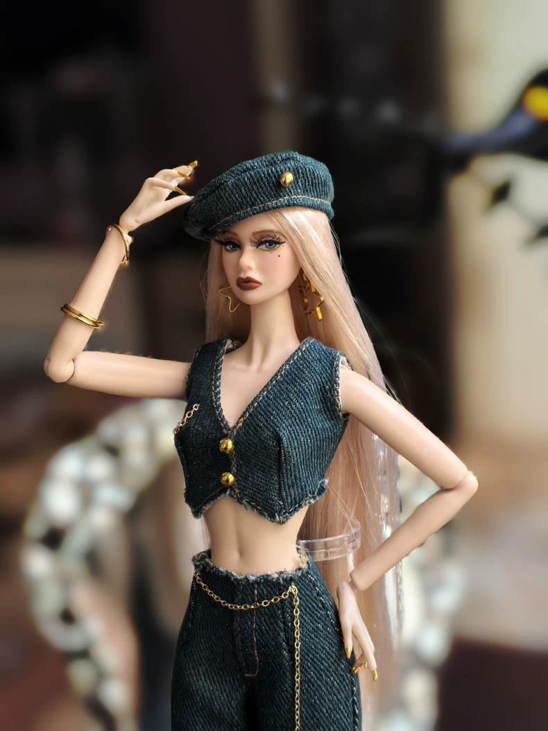 BLYTHE Retro Denim Outfit Set: Vintage Vest, Flared Jeans & Beret - Image 4