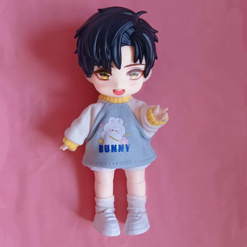 Stylish OB11 Doll Hoodie & Shorts Set – Cozy, Durable & Pose-Ready for Collectors - Image 3