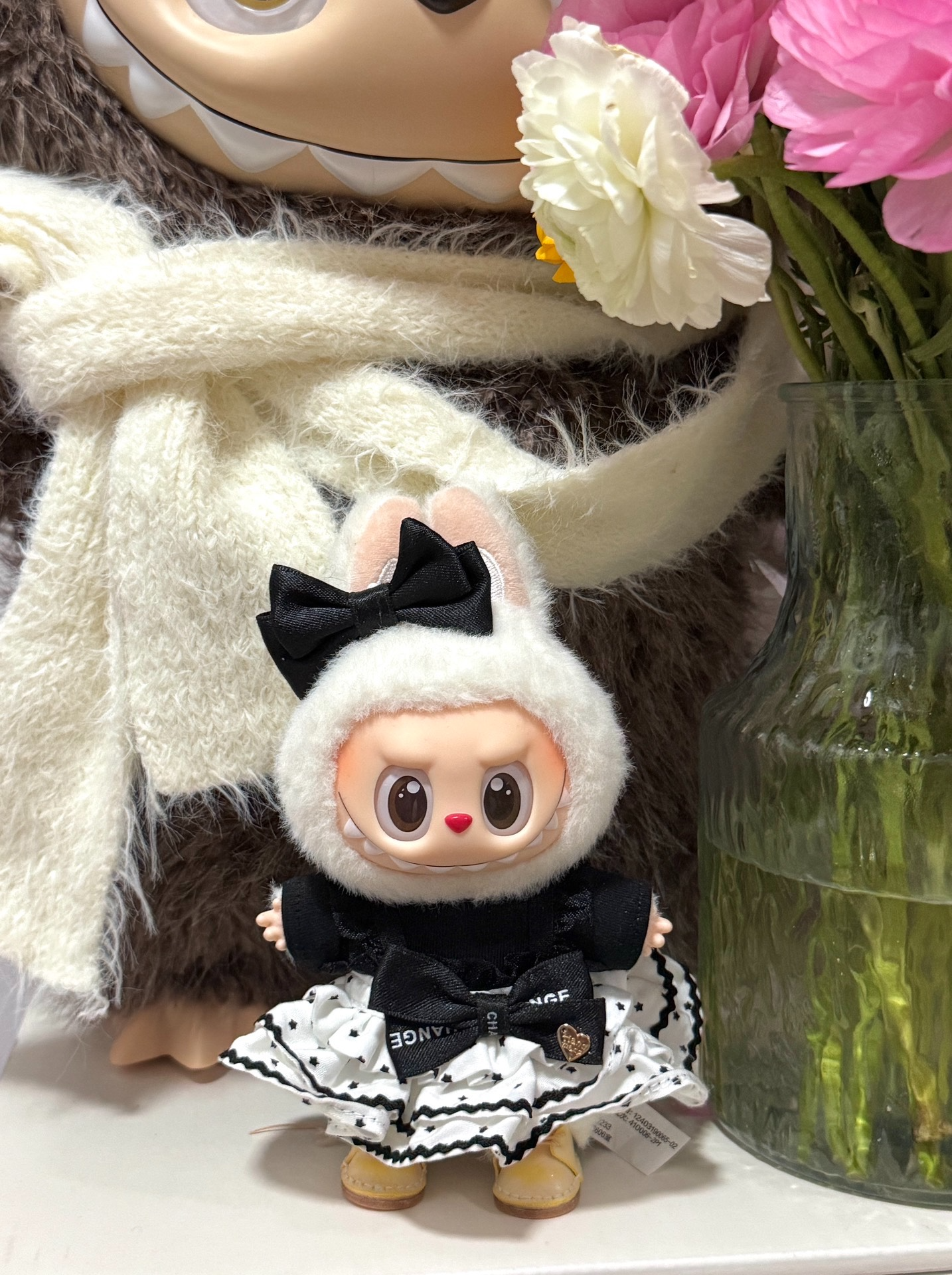 Adorable Labubu Doll Outfit – Cozy Bunny Hoodie & Bow Dress for 17cm Vinyl Dolls - Image 2