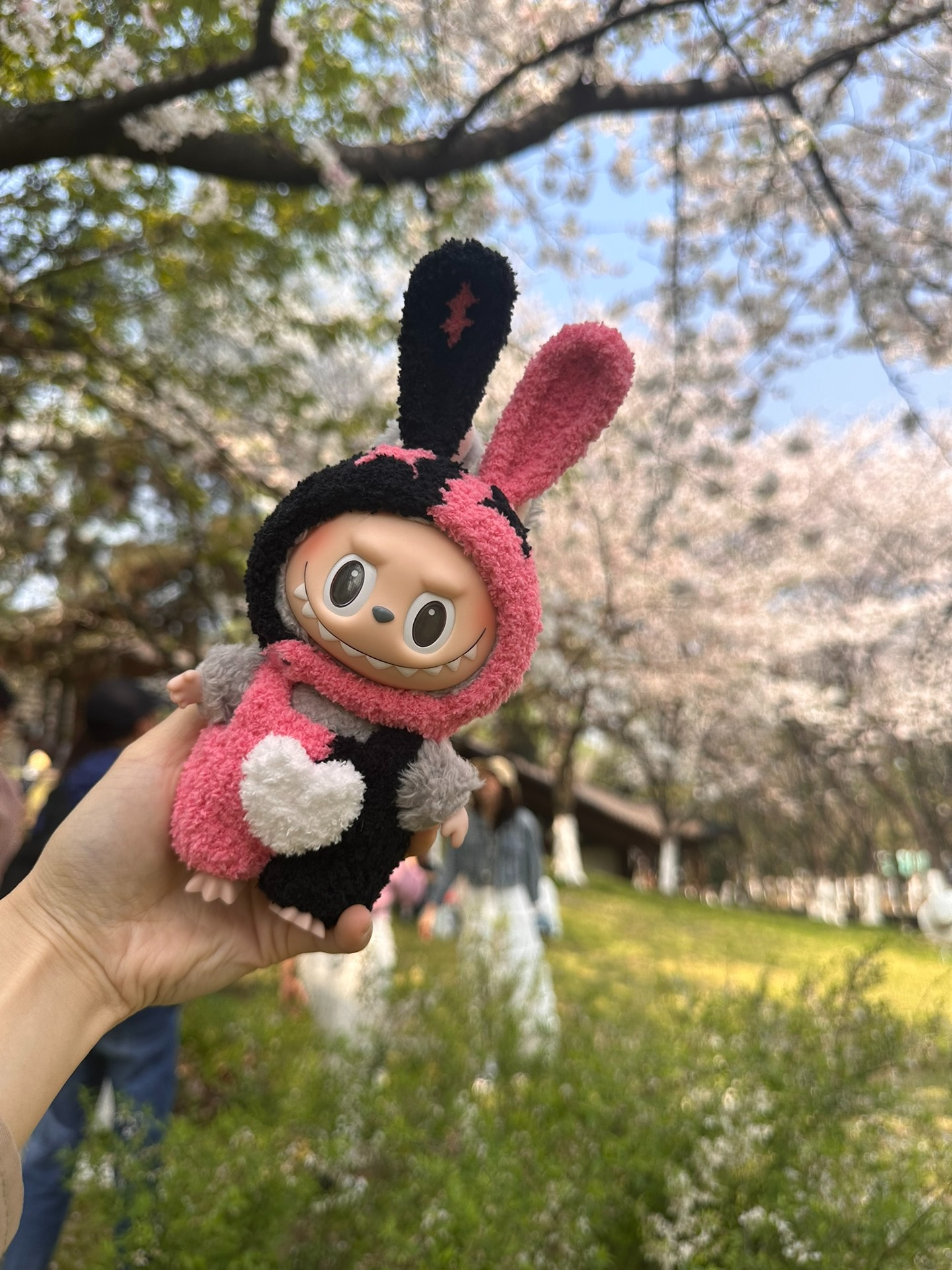 Whimsical Labubu Bunny Outfit – Plush Pink & Black Doll Costume for Collectors - Image 2