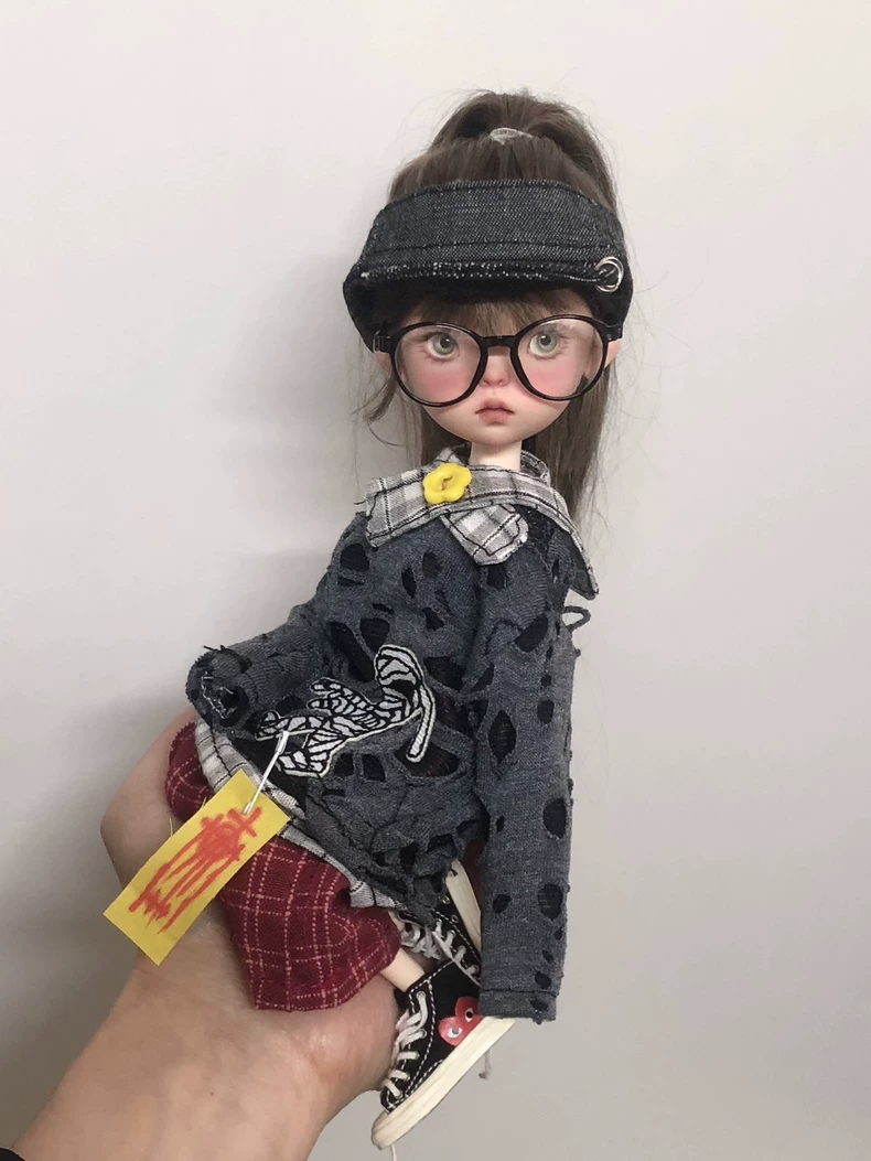 Home Alone Zombie Tee & Plaid Skirt Outfit for OB22 OB24 Blythe Dolls - Edgy Collector Fashion - Image 5