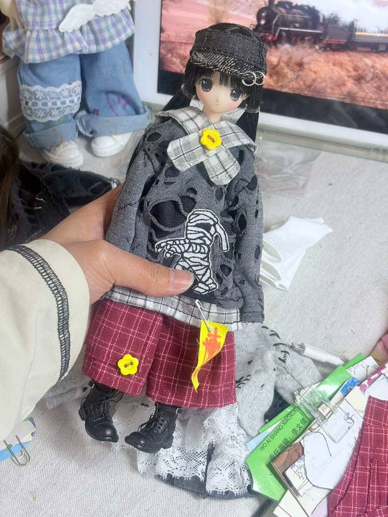 Home Alone Zombie Tee & Plaid Skirt Outfit for OB22 OB24 Blythe Dolls - Edgy Collector Fashion - Image 8