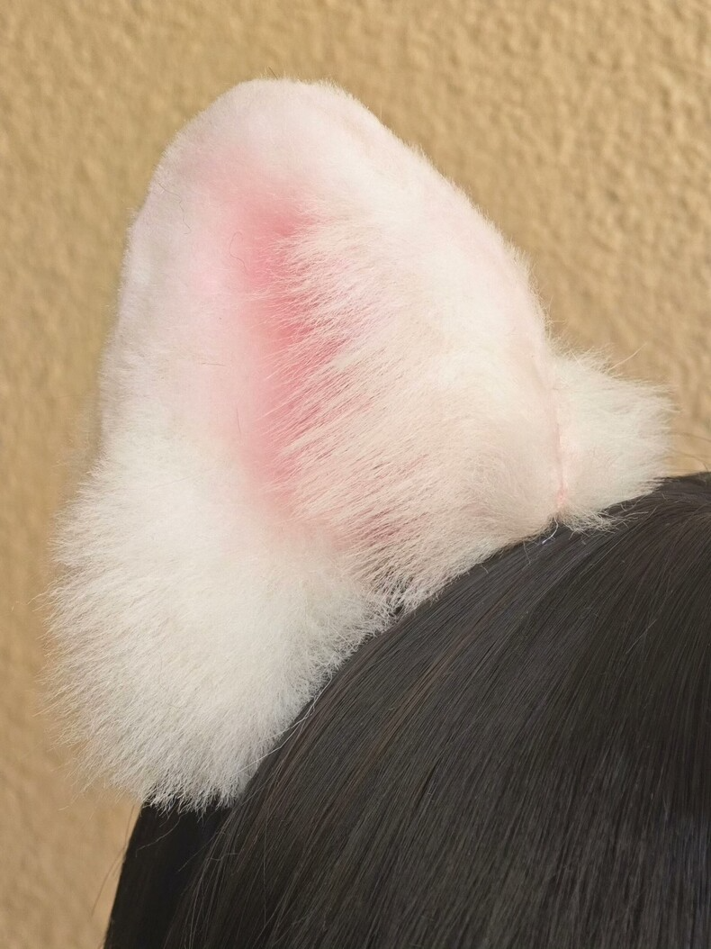 Plush Samoyed Dog Ears Hair Clip – White & Pink - Image 1