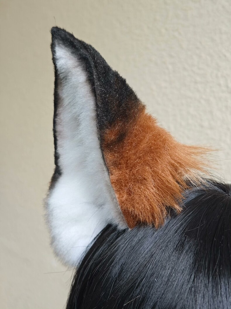Luxury Realistic Fox Ears Cosplay Costume Accessory - Image 3