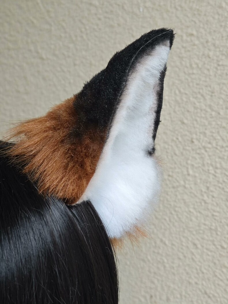 Luxury Realistic Fox Ears Cosplay Costume Accessory - Image 4