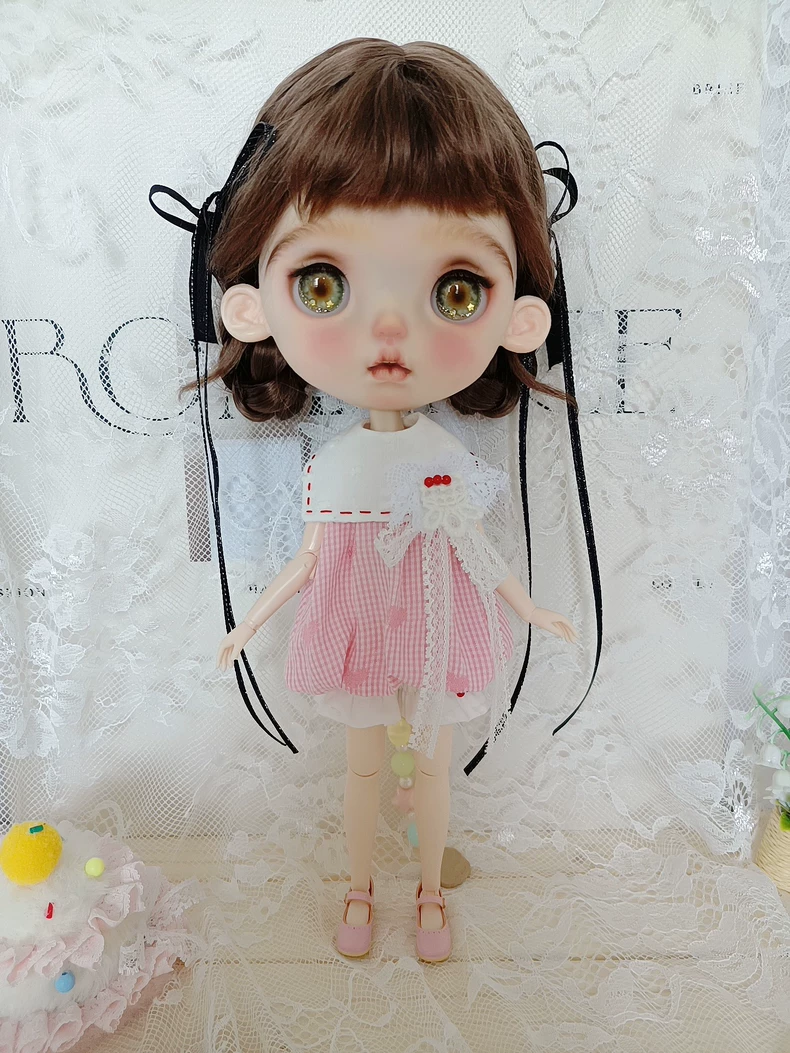 Charming BLYTHE Doll Outfit: Lace Collar, Gingham & Ruffled Skirt for OB22/OB24 - Image 3
