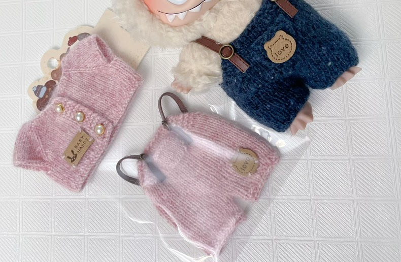 Charming Labubu Outfit: Pastel Pink & Blue Suspenders & Sweater Set for Playful Adventures - Image 3