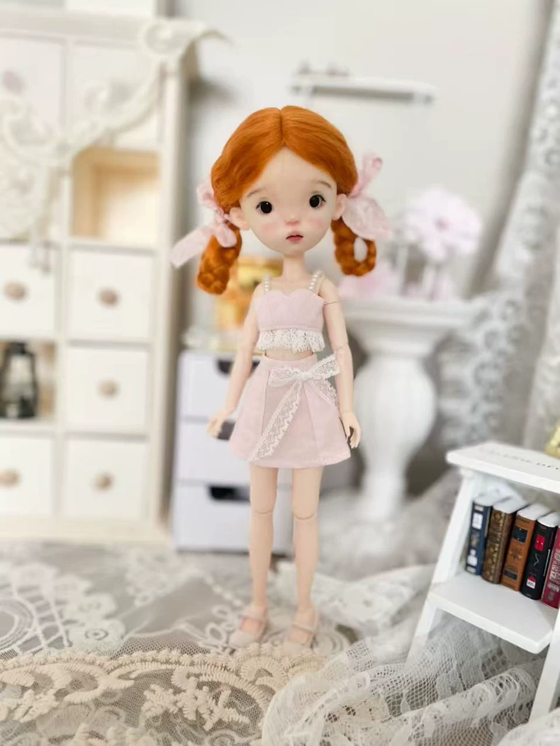 Charming Pastel Pink Lace Outfit for OB22 Dolls – Elegant & Playful BLYTHE Ensemble - Image 6