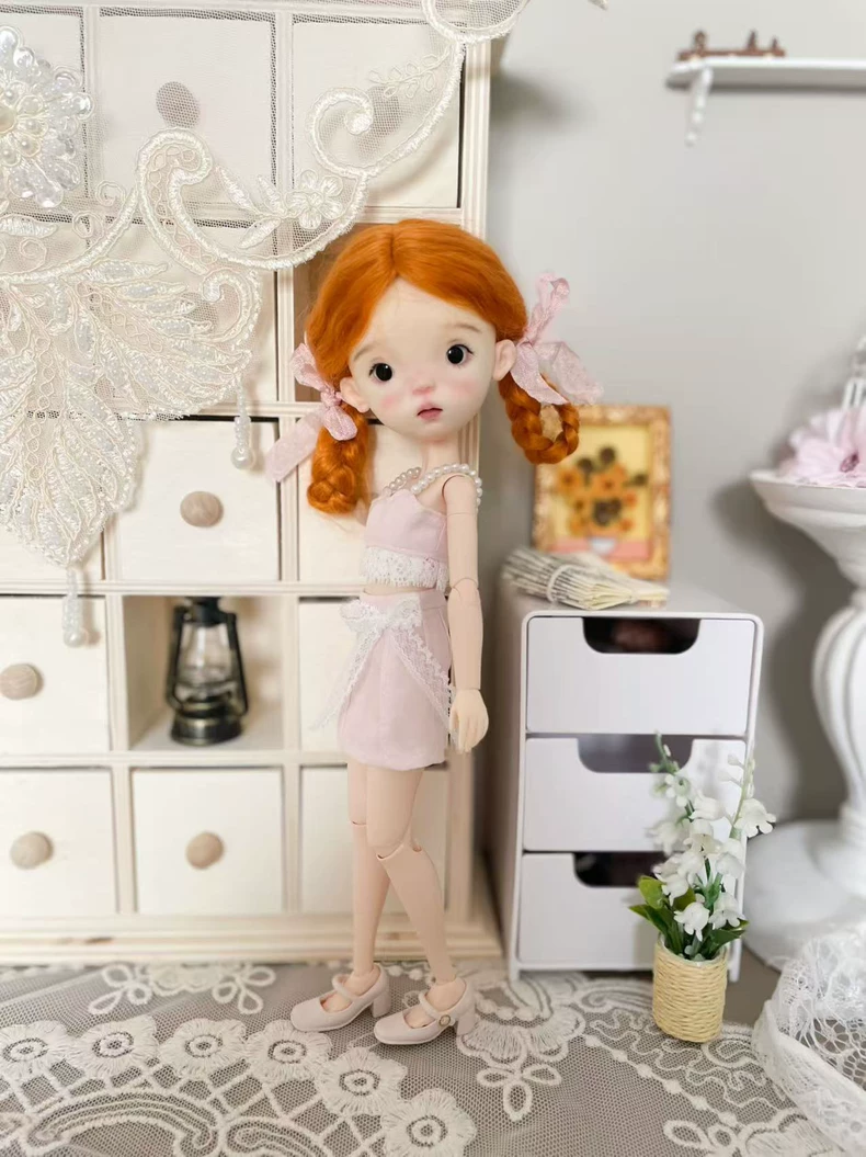 Charming Pastel Pink Lace Outfit for OB22 Dolls – Elegant & Playful BLYTHE Ensemble - Image 7