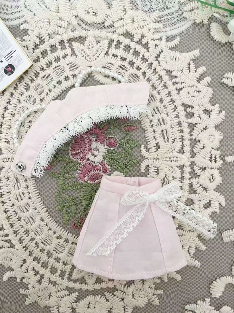 Charming Pastel Pink Lace Outfit for OB22 Dolls – Elegant & Playful BLYTHE Ensemble - Image 9