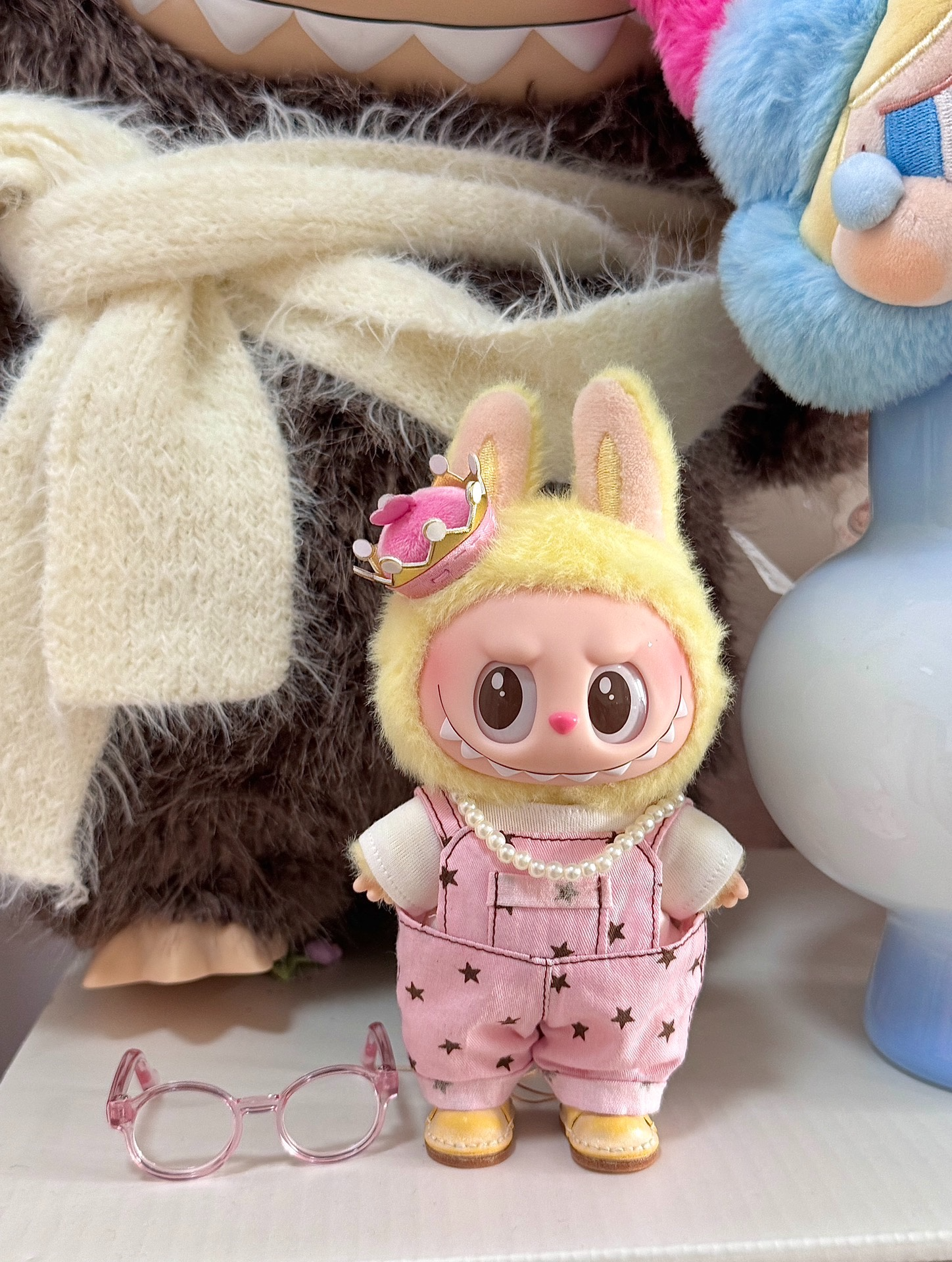 Whimsical Labubu Outfit: Pink Star Overalls & Plush Bunny Ears for Collectors - Image 2