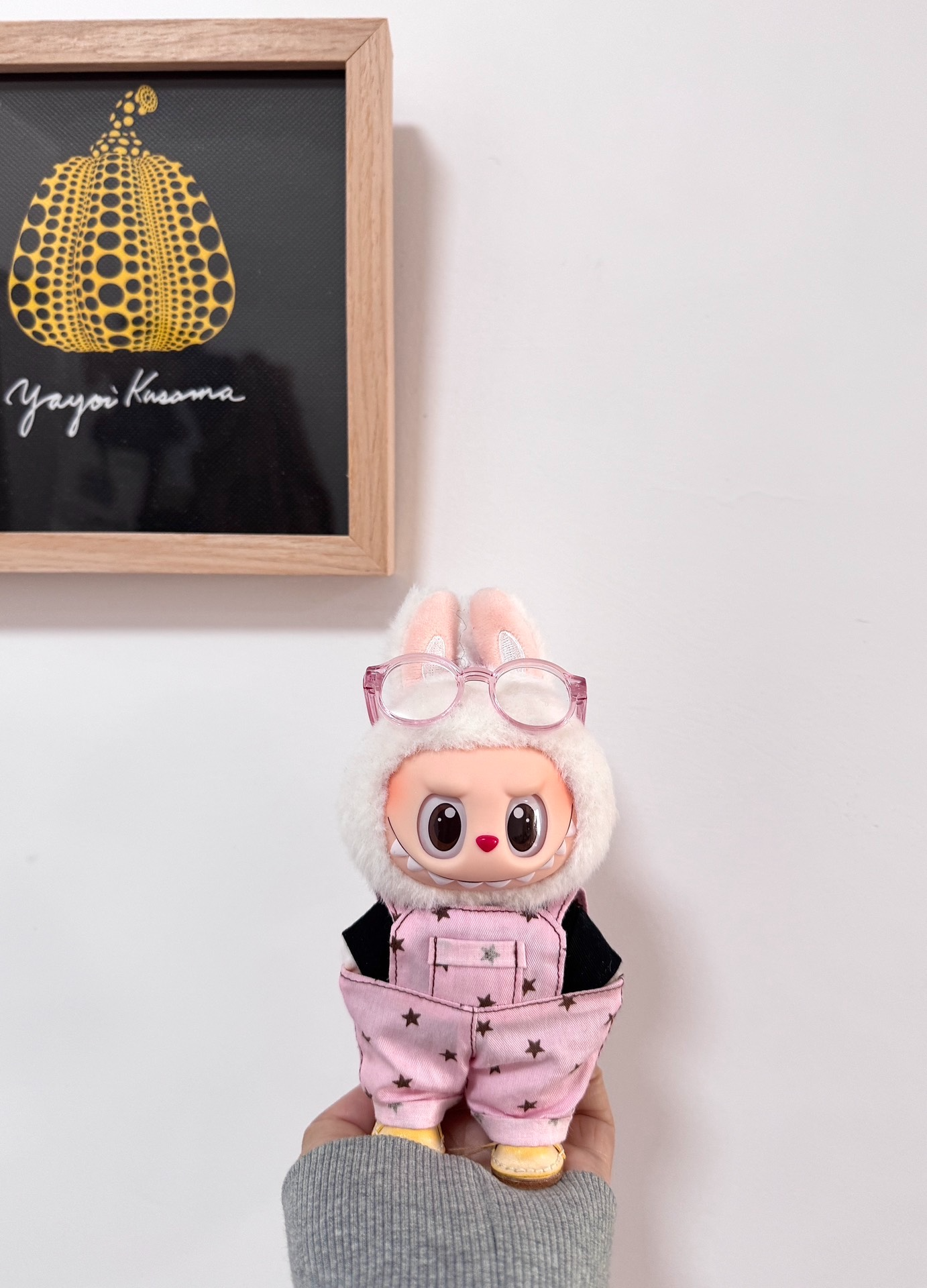 Whimsical Labubu Outfit: Pink Star Overalls & Plush Bunny Ears for Collectors - Image 3
