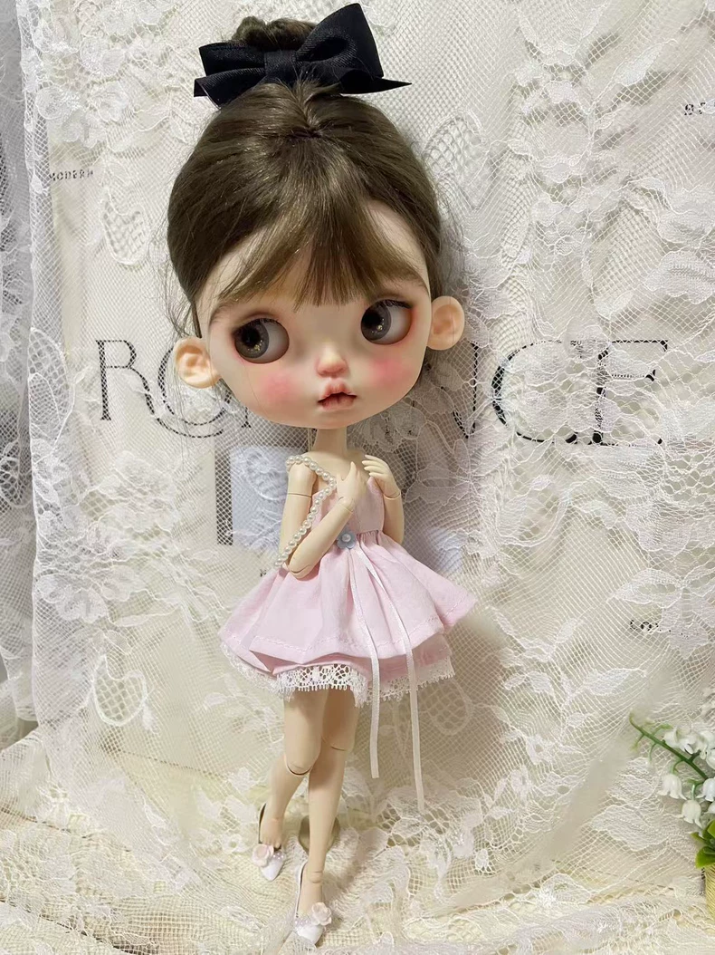 Charming Pink Lace Dress for BLYTHE OB22 Dolls – Elegant & Affordable Outfit - Image 1