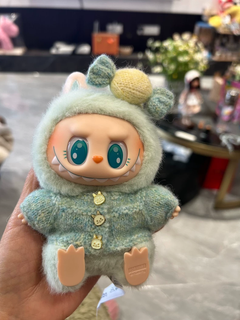 Charming Labubu Outfit: Candy Butterfly Hat & Cozy Baby Camel Wool Sweater for Collectors - Image 2