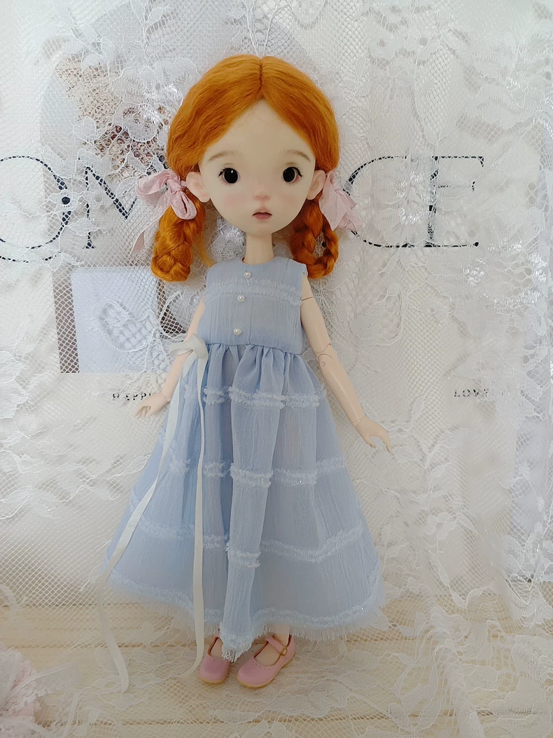 Charming Blythe Doll Blue Lace Dress - Elegant OB22 & OB24 Outfit for Collectors - Image 3